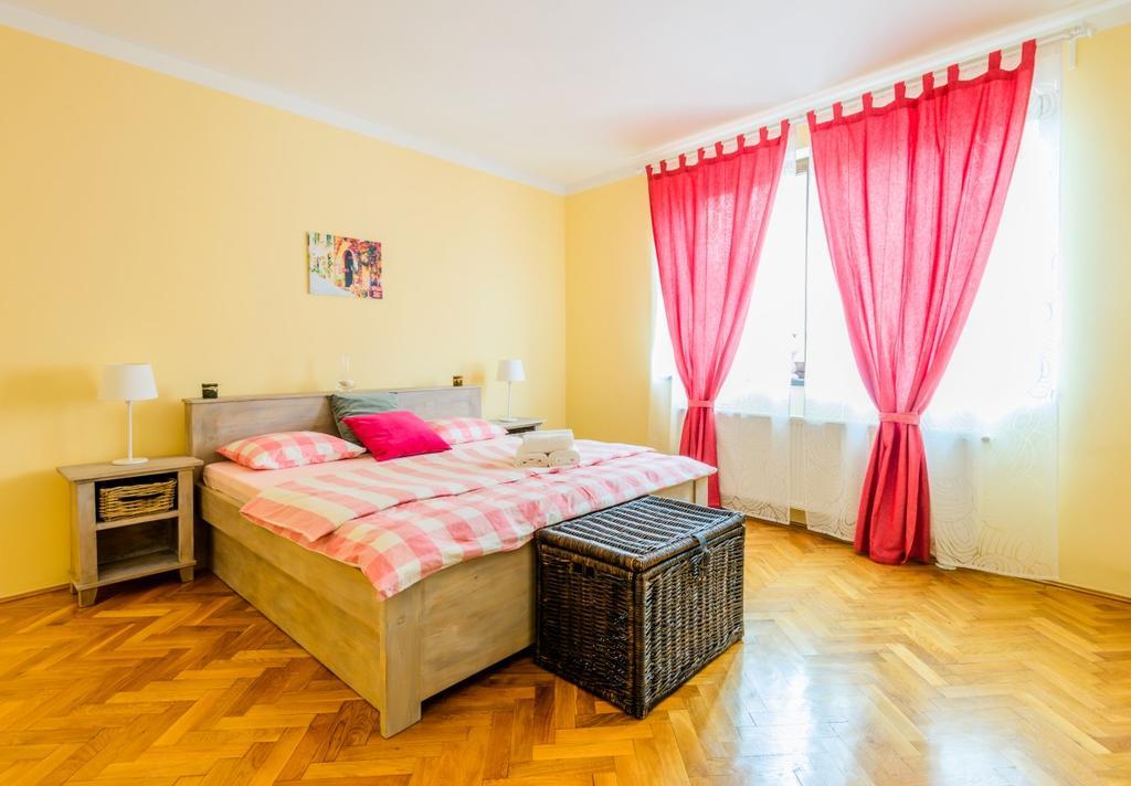 Meno Apartment Nagyszeben Kültér fotó