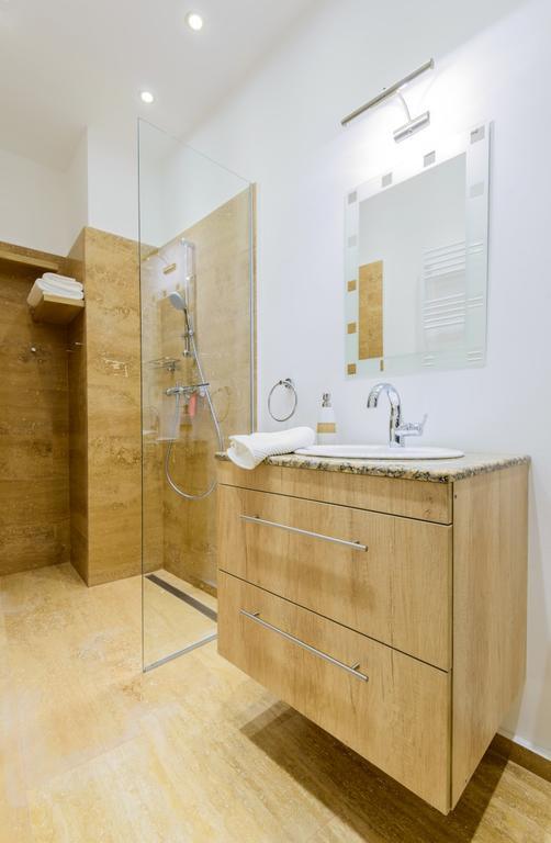 Meno Apartment Nagyszeben Kültér fotó