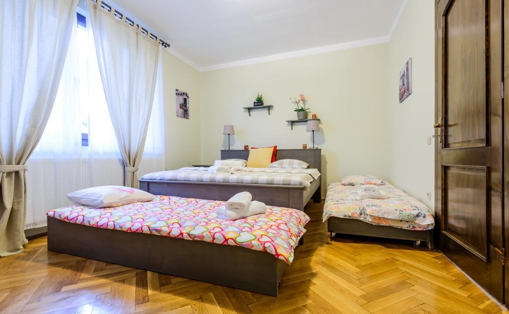 Meno Apartment Nagyszeben Kültér fotó